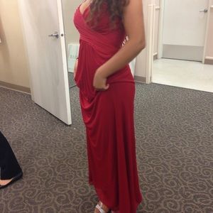 RED PROM/BRIDESMAID/EVENT DRESS